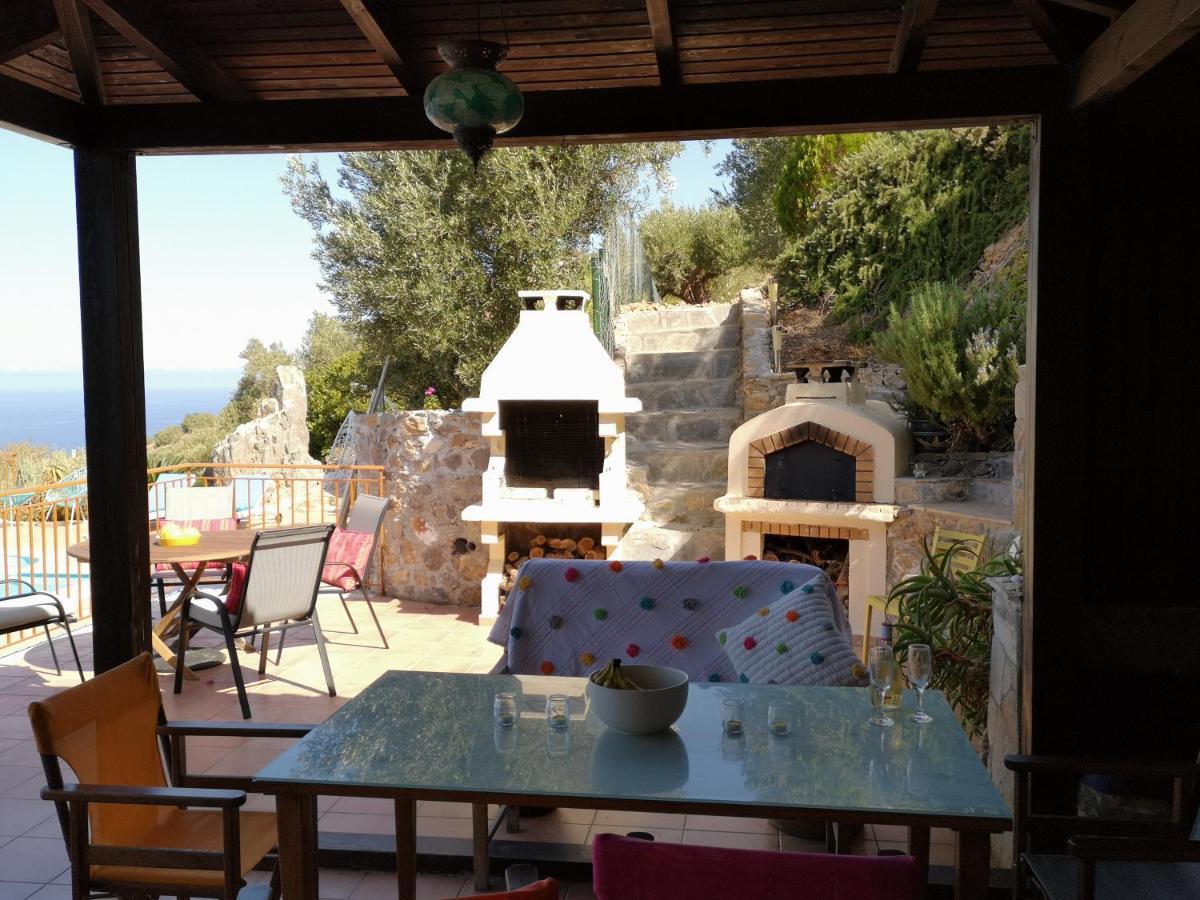 Villa Lir Tholos  Extérieur photo