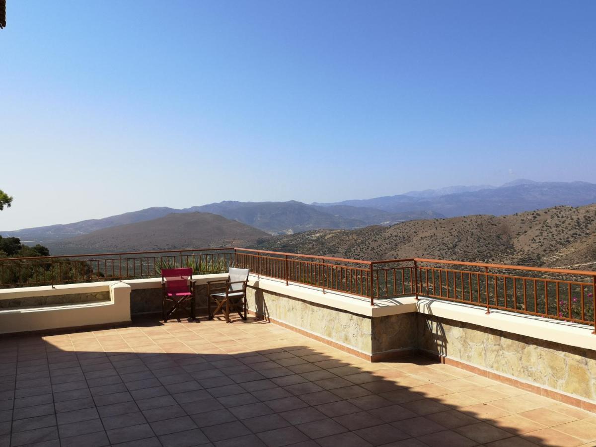 Villa Lir Tholos  Extérieur photo