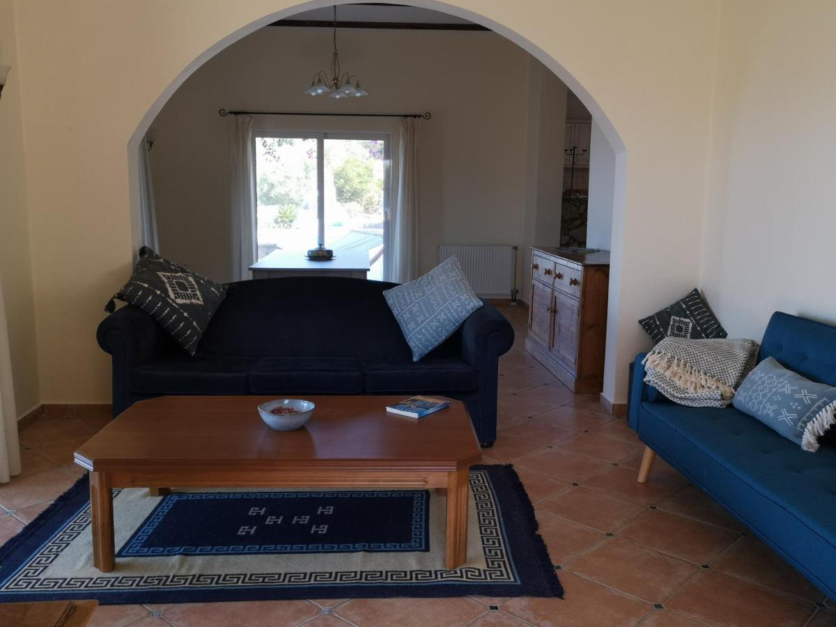 Villa Lir Tholos  Extérieur photo